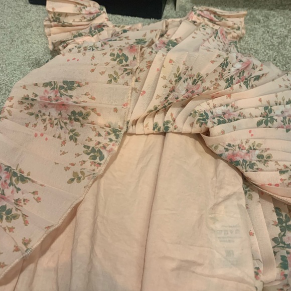 Baby Gap Pleated Floral Toddler Dress - Picture 4 of 6